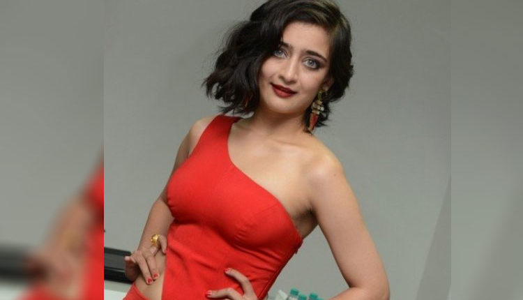 Akshara Haasan