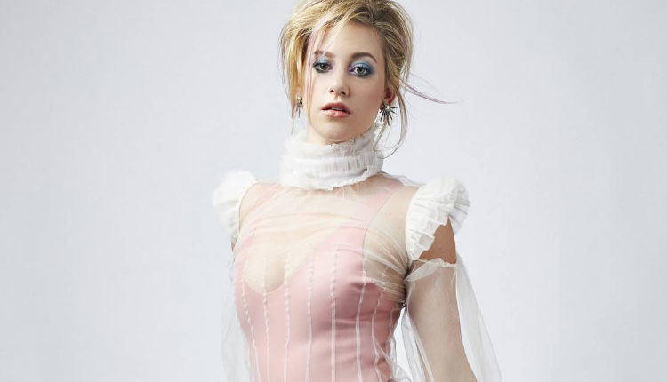 Lili Reinhart