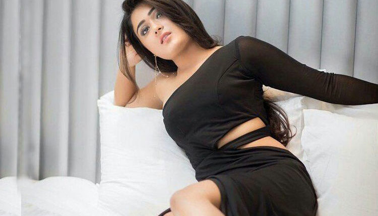 Shalini Pandey